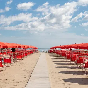 https://lu-bb-cervia.emilia-romagnahotels.net